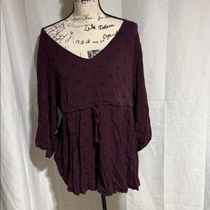 Torrid Polka Dot V-Neck Burgundy Peplum Blouse